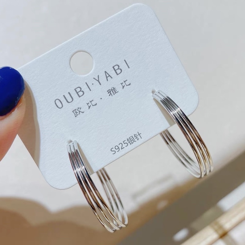 khoen tai tròn 3 cạnh cá tính , khuyên tai tròn phong cách hàn quốc