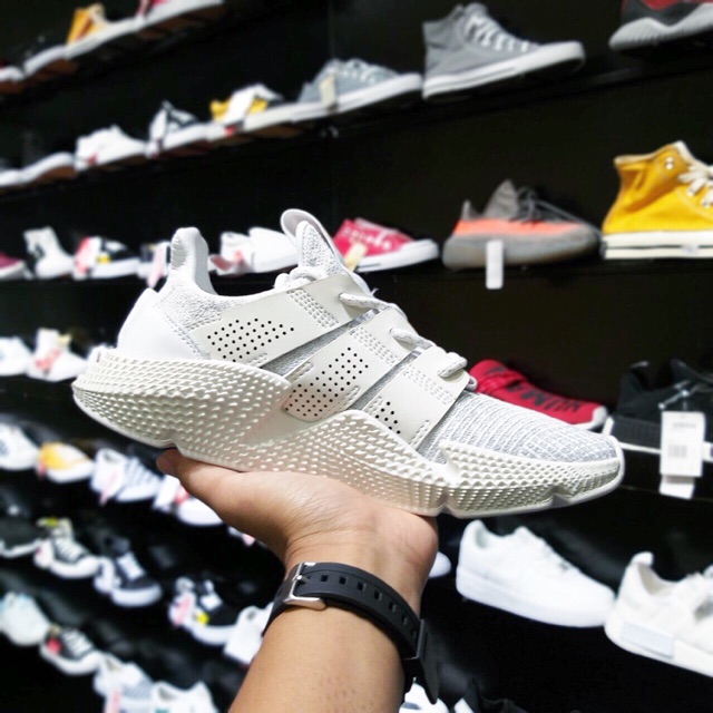Giày Prophere White
