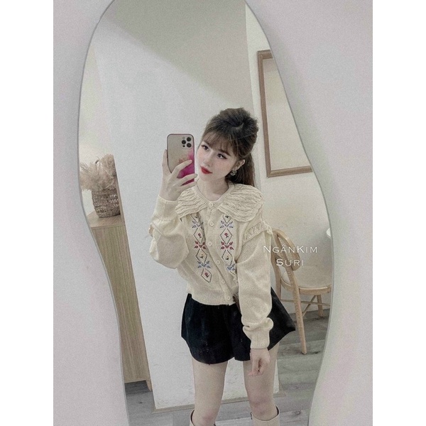 Áo len thêu hoa xinh