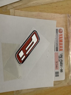 Logo nổi Fi