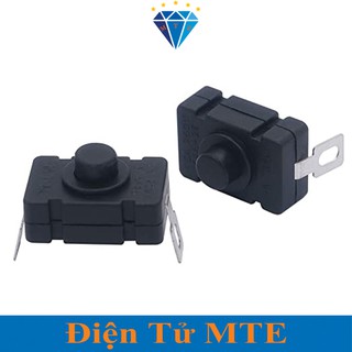 Công tắc đèn Pin, Nút nhấn giữ 2P