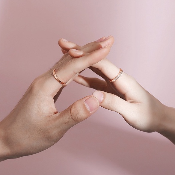 Nhẫn cặp đôi CDE Embrace Band Ring &amp; Narrow Ring CDE8016RG &amp; CDE8017RG