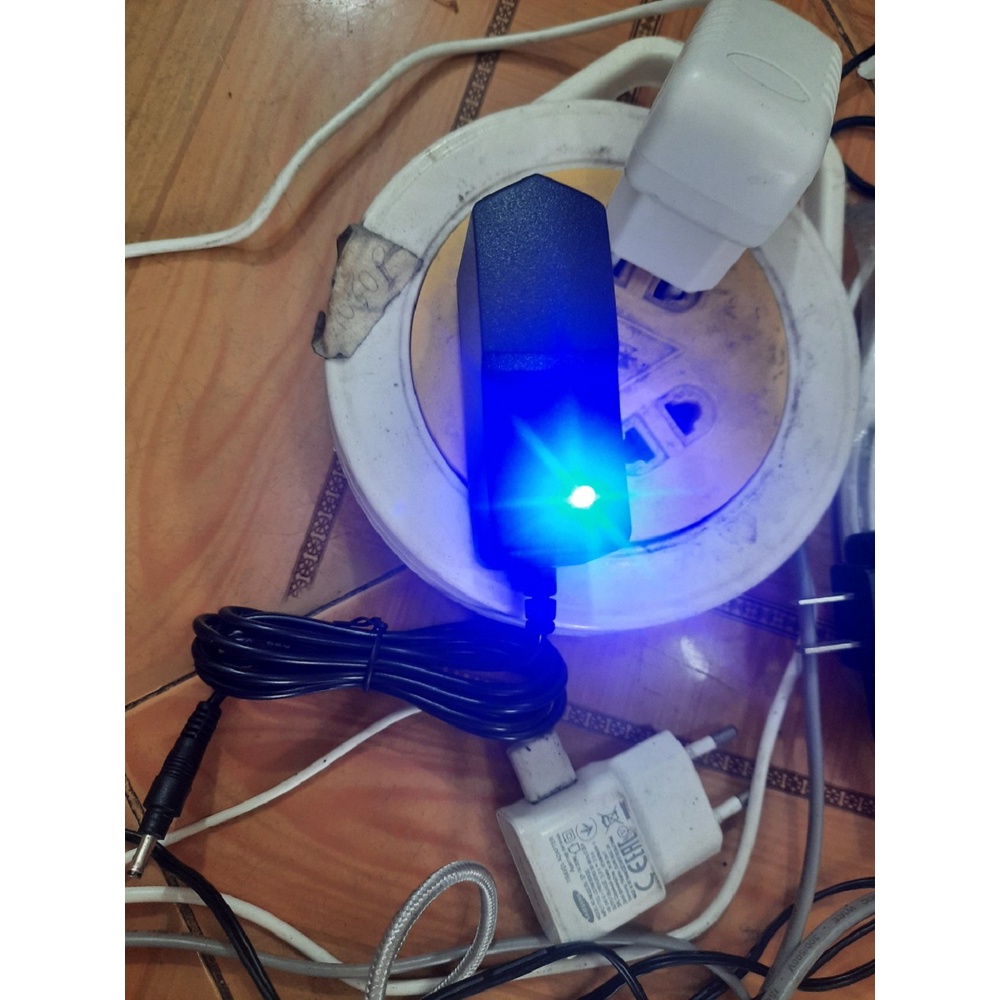 Adapter Nguồn 5V 2A CÓ ĐÈN, CÓ HỘP, BH 1 THÁNG