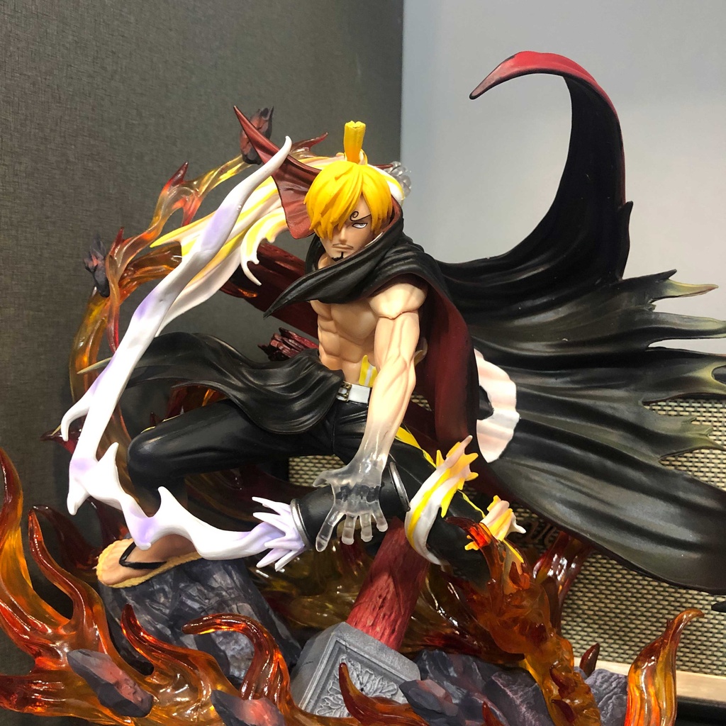 Figure / Mô hình Vinsmoke Sanji 36 cm có LED