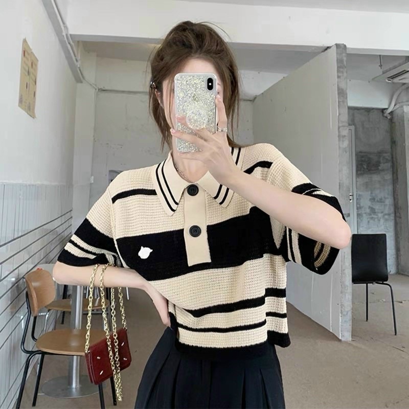 áo len kẻ,áo len cổ đức dáng ngắn ảnh thật trải nền Mã 245