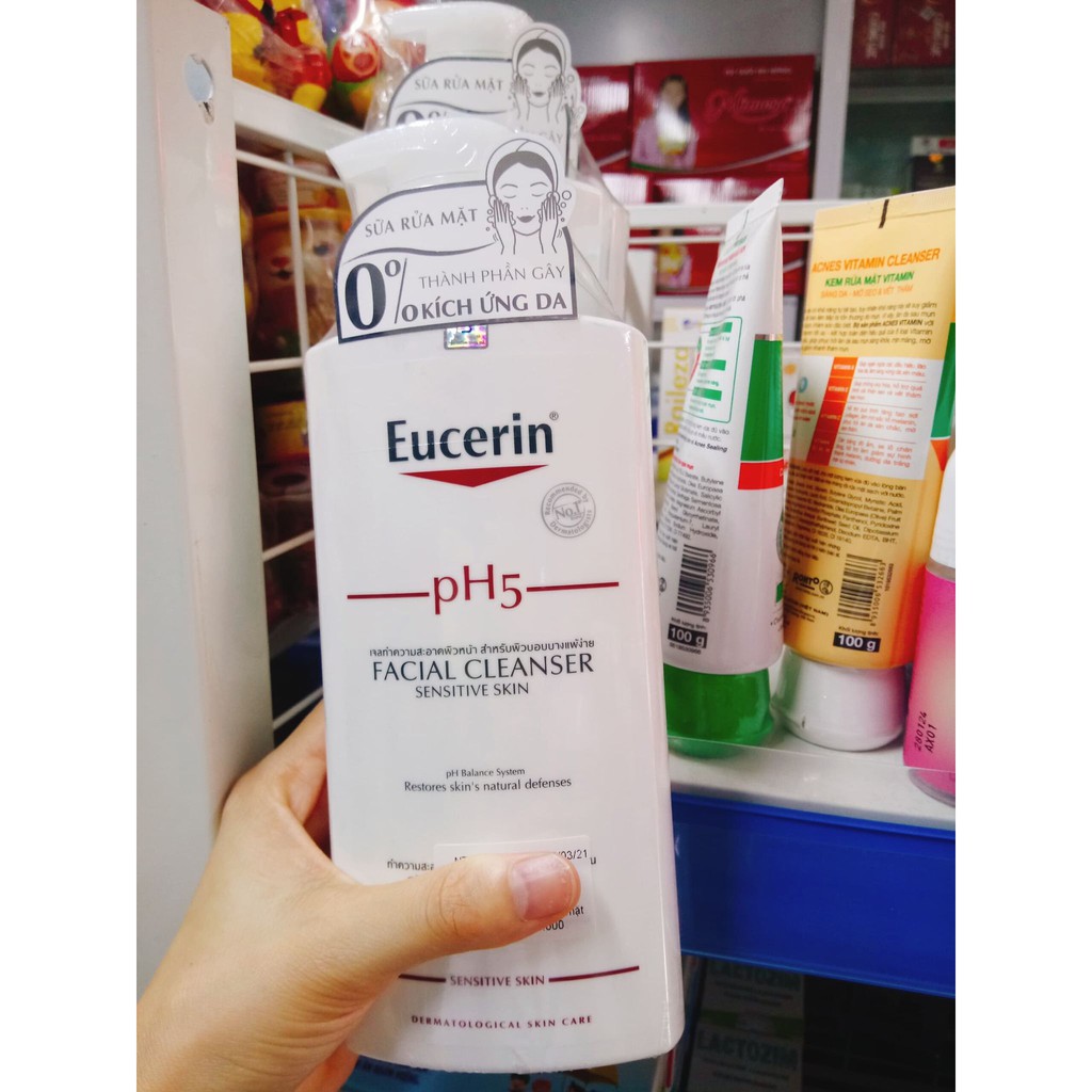 Sữa Rửa Mặt Cho Da Nhạy Cảm Eucerin pH5 Facial Cleanser 400ml