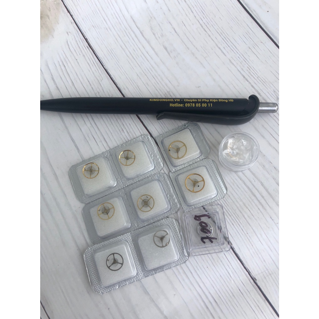 GIÁ SỈ Vành Tóc Cơ Đồng Hồ Đeo Tay Đủ Loại 4813 2189 7009 8200 t25 SK NH36