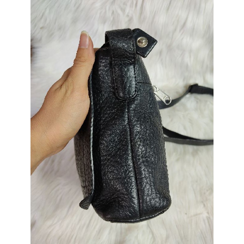 Túi da thật đeo chéo