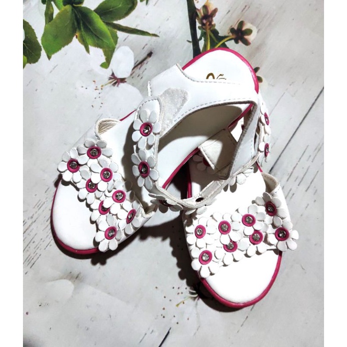 Sandan  _ Dép bé gái size 15 đến 36 mã N015
