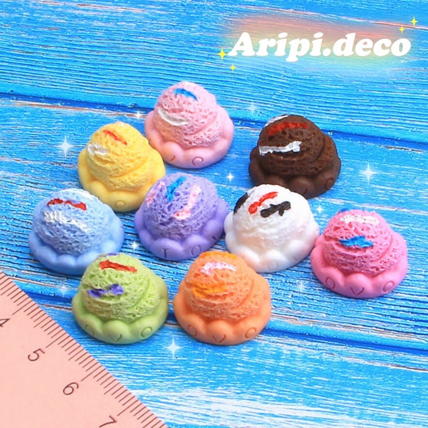 Charm cây kem ốc quế ice cream 5 vị B3 /Nguyên liệu làm phụ kiện handmade vòng tay / resin