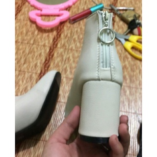 Bốt cổ thấp nữ gót vuông da bóng và da mờ sang chảnh