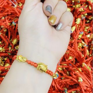 Dây đỏ heo vàng may mắn