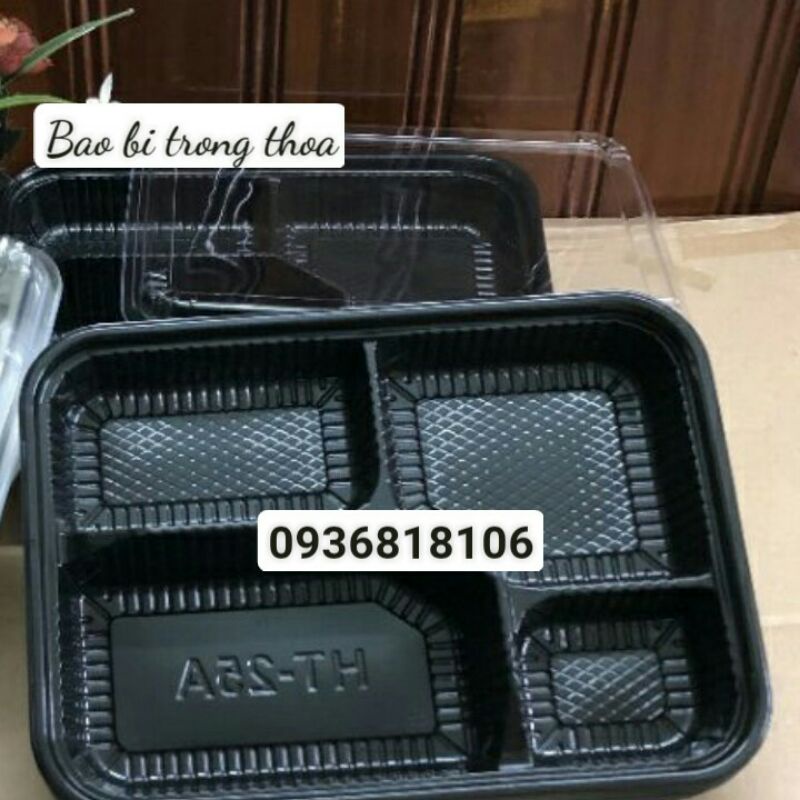 Hộp cơm đế đen 4 ngăn