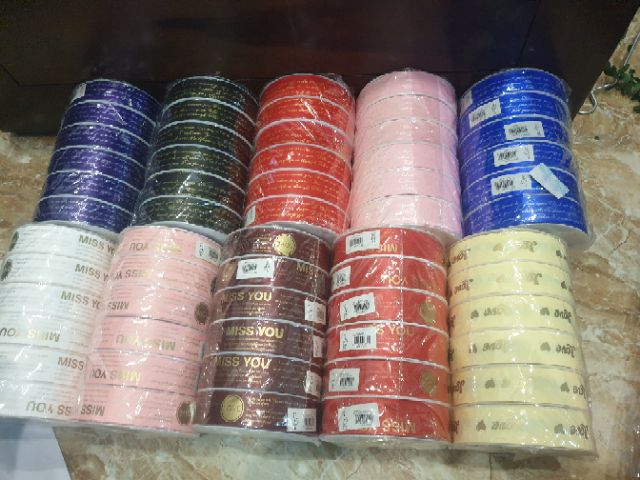 Ruy băng Thái  trang trí