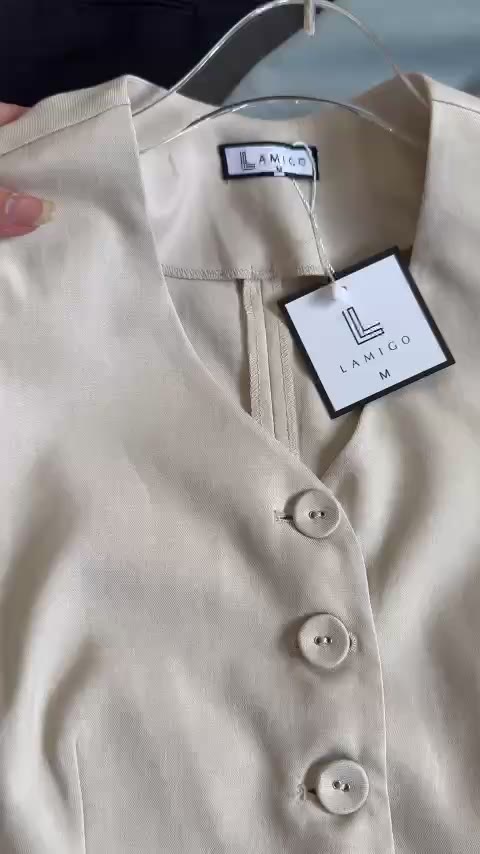 Áo vest dáng lửng cộc tay cúc bọc hàng 1 lớp đứng dáng 199 | BigBuy360 - bigbuy360.vn