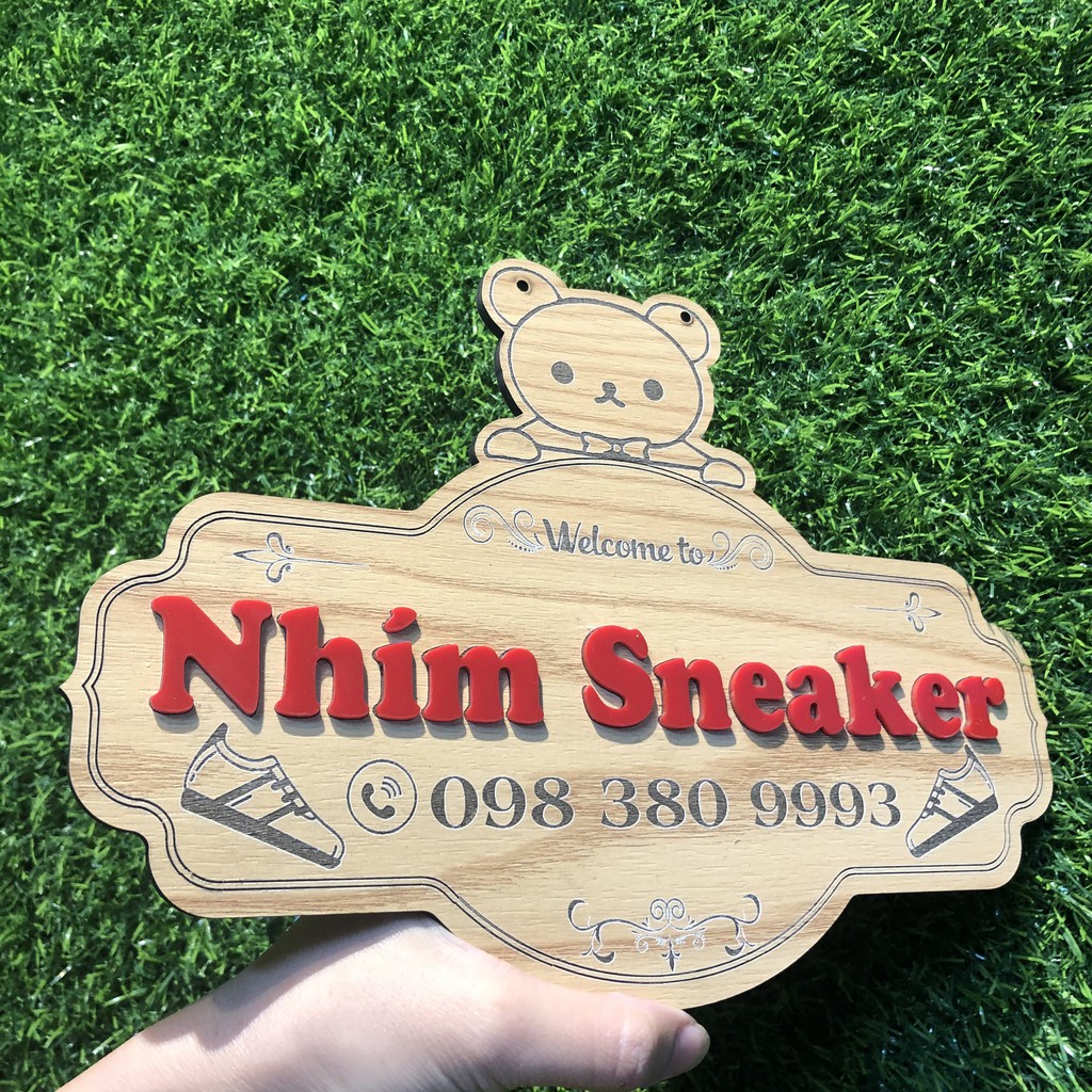 Bảng hiệu gỗ khăc theo yêu cầu