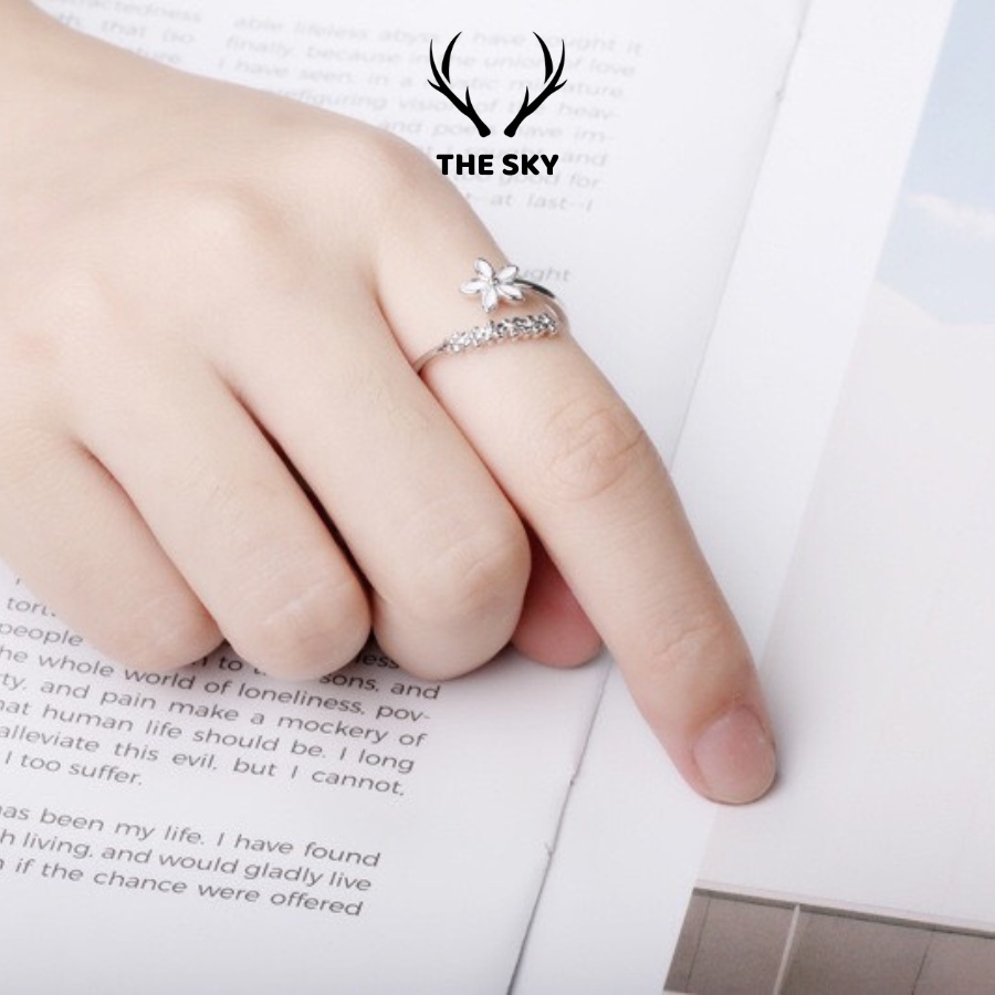 Nhẫn Bạc Nữ THE SKY NB13 Mặt Hình Bông Hoa Cách Điệu Xinh Xắn Freesize