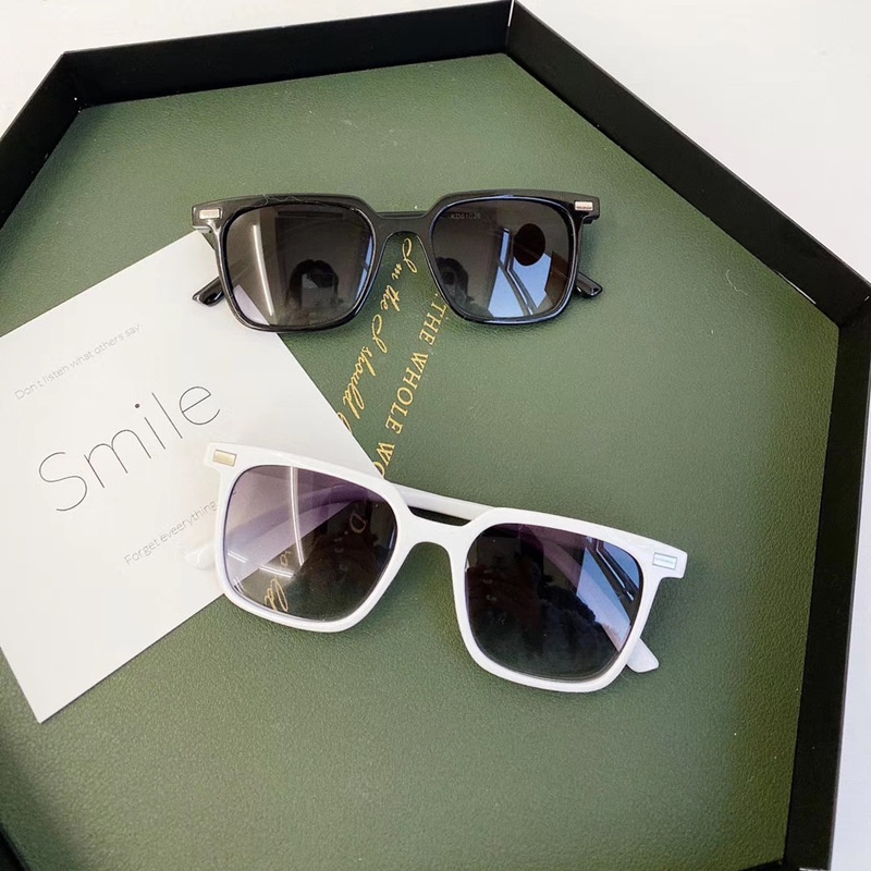 Kính Mát Màu Đen Chống Tia uv Thời Trang 2022 Cho Bé