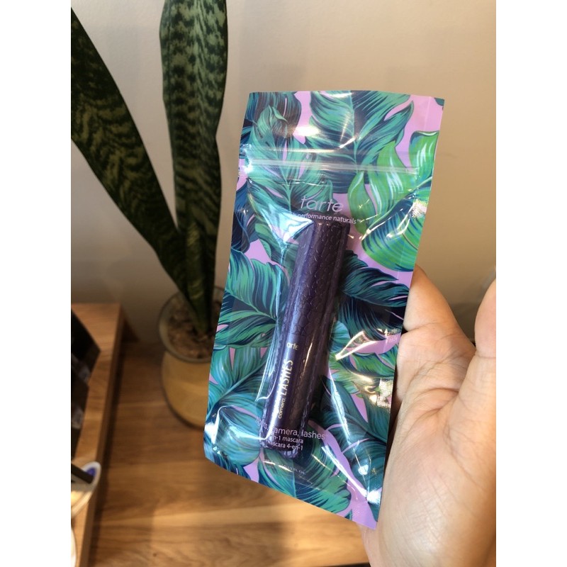 mascara chuốt mi tarte new