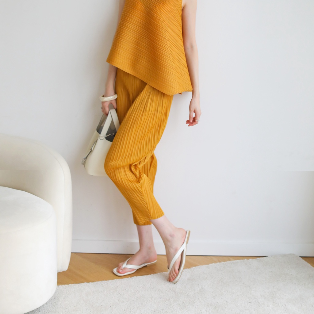 Issey Miyake Quần Lửng Dáng Ôm Phong Cách Châu Âu Thời Trang Mùa Hè