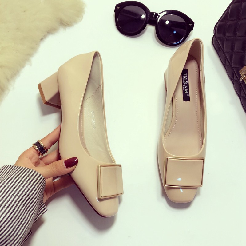 Giày Cao Gót Da Bóng Mũi Vuông Phối Khóa Kim Loại Thời Trang Cho Nữ | BigBuy360 - bigbuy360.vn