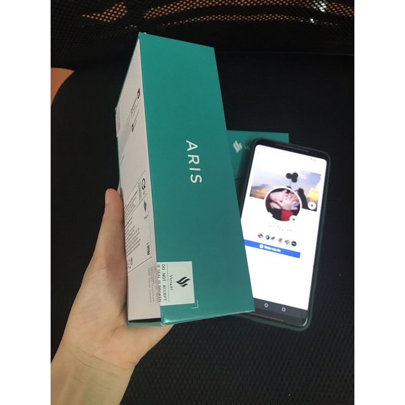 Điện thoại Vsmart Aris 8GB/128GB Hàng chính hãng nguyên seal 100% [ SẴN HÀNG] | BigBuy360 - bigbuy360.vn