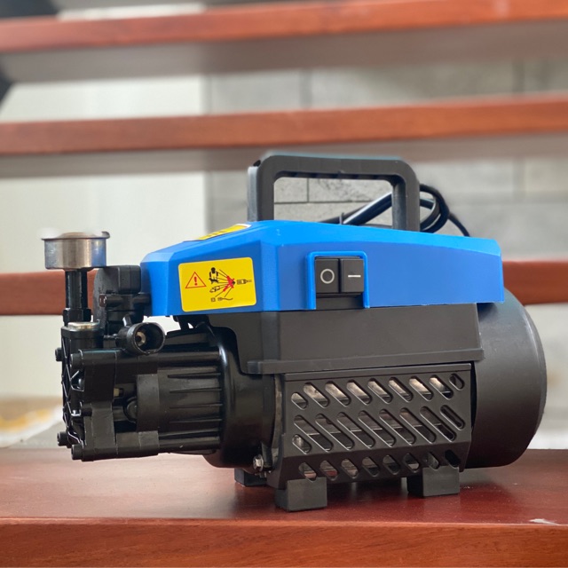 MÁY RỬA XE HATAKE HTK-2000