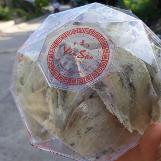 1 lạng tổ yến ngon lựa tổ ít lông