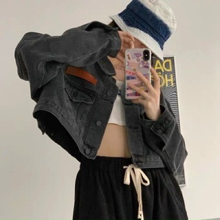 Áo khoác bò croptop túi hộp siêu xinh