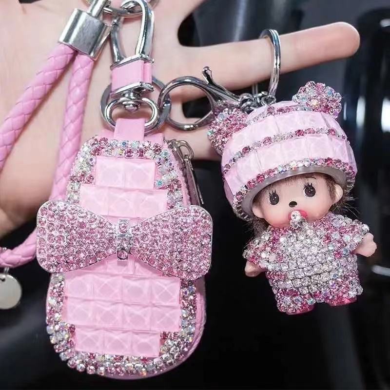 Móc Khoá Búp Bê đính đá cao cấp DiDiBag, Móc Khoá Treo Túi xách đính đá sang chảnh
