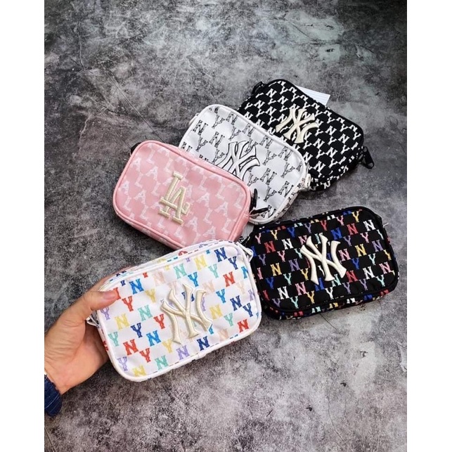(ảnh thật) TÚI ĐEO CHÉO MONOGRAM CROSSBODY BAG WHITE/BLACK