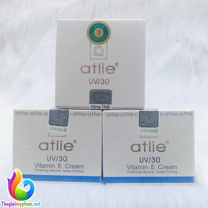 Kem Dưỡng Da Atlie Vitamin E Cream Cho Da Nhạy Cảm 15G