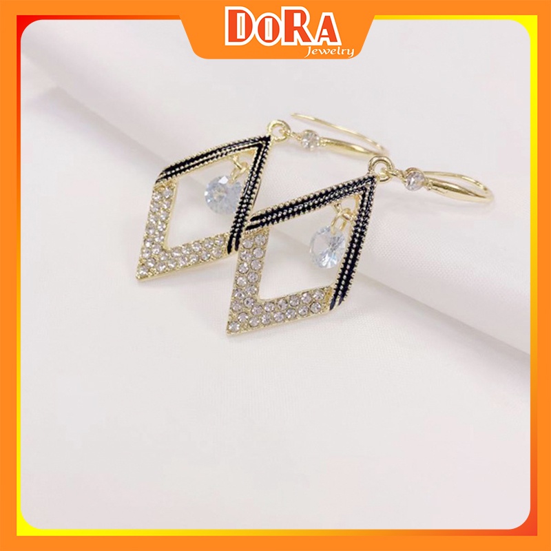 Bông tai hình thoi đính đá trẻ trung kiểu dáng xu hướng mới phong cách đơn giản thích hợp đi làm BSTKL -