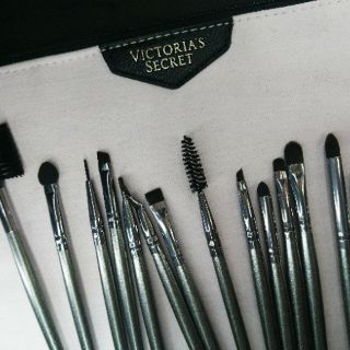 Tách set cọ 36 cây bh