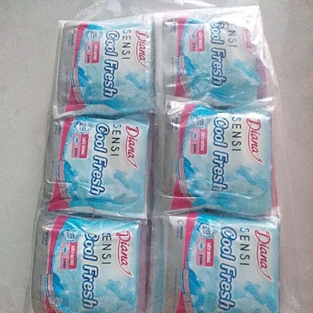 (Mát lạnh )Combo 48 miếng băng vệ sinh Diana Sensi Coolfresh siêu mỏng  có cánh(Hàng khuyến mại )