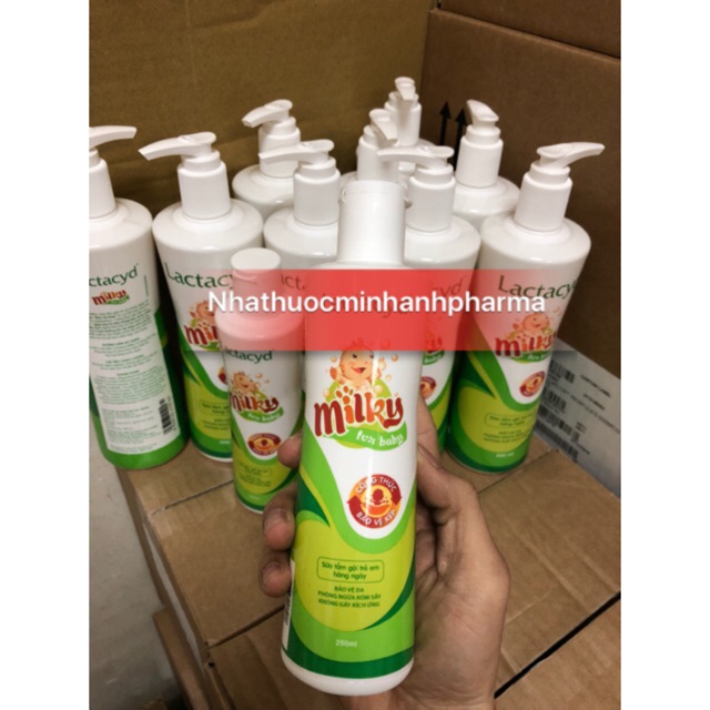 Sữa tắm gội toàn thân Lactacyd Milky 250ml & 500ml