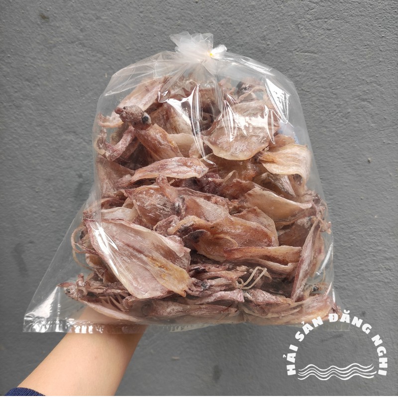 Mực Khô Câu Mini Tươi Mới Dày Cơm Không Cán Ép - 500g/ khoảng 90-100 con | BigBuy360 - bigbuy360.vn