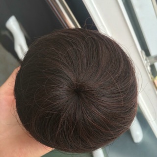 Tóc búi tròn sang chảnh