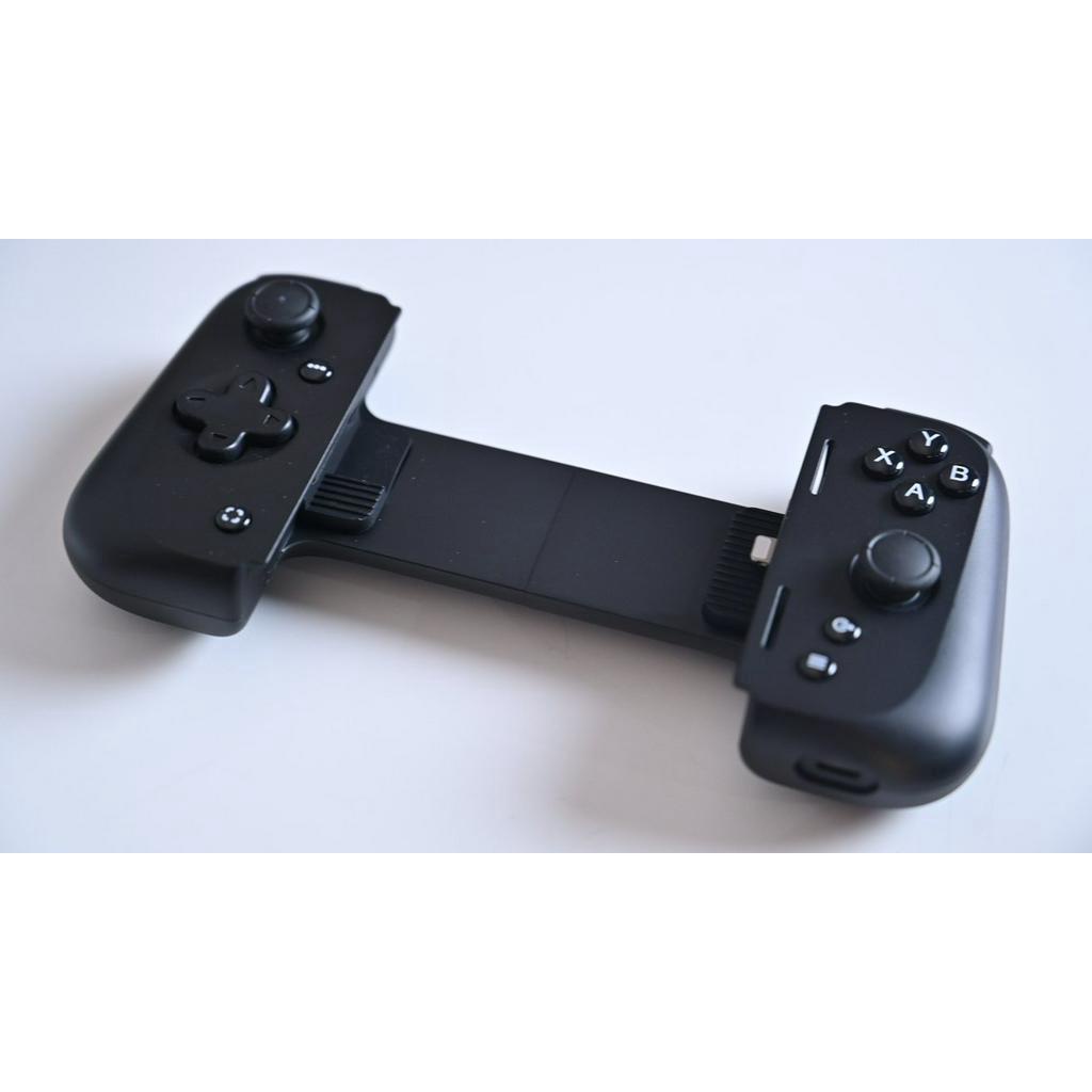 Tay cầm chơi game điện thoại Razer Kishi V2_Mới, hàng chính hãng