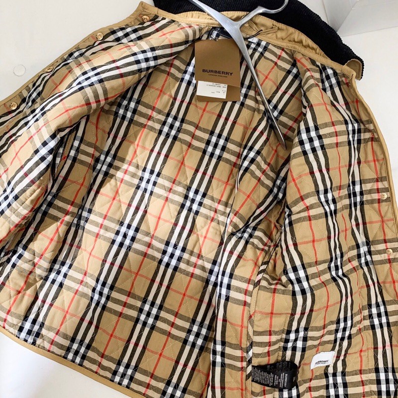 Áo khoác Burb3rry corduroy collar diamond quilted jacket fw20