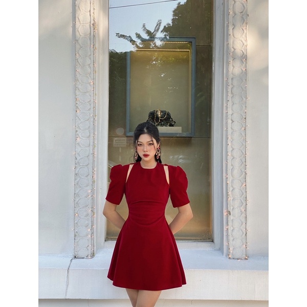 Đầm nhung ôm A vai cutout cá tính Colin dress