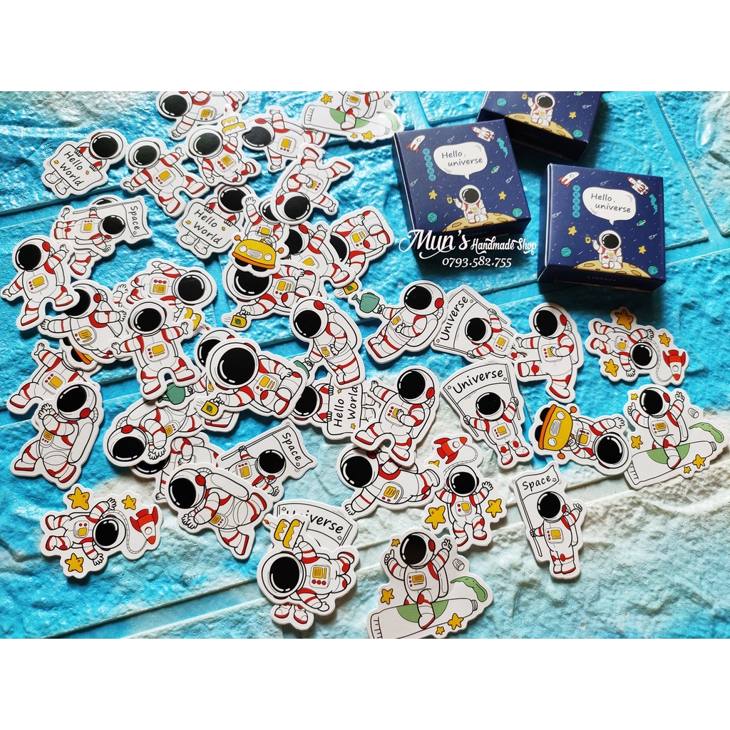 Hộp 45 sticker Phi Hành Gia vũ trụ