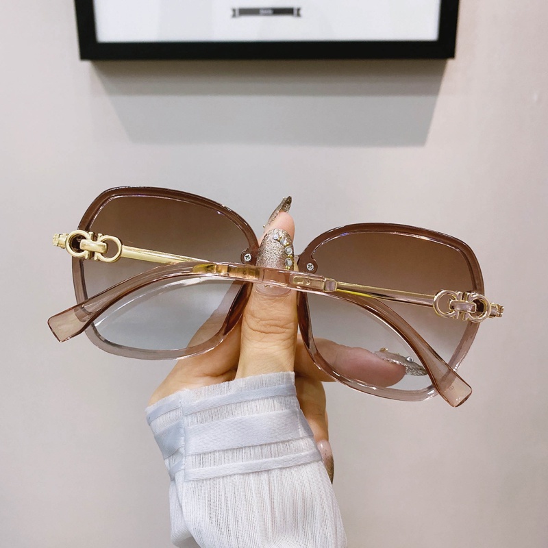 Kính Mát Tròn Chống Tia UV Thời Trang Cho Nữ