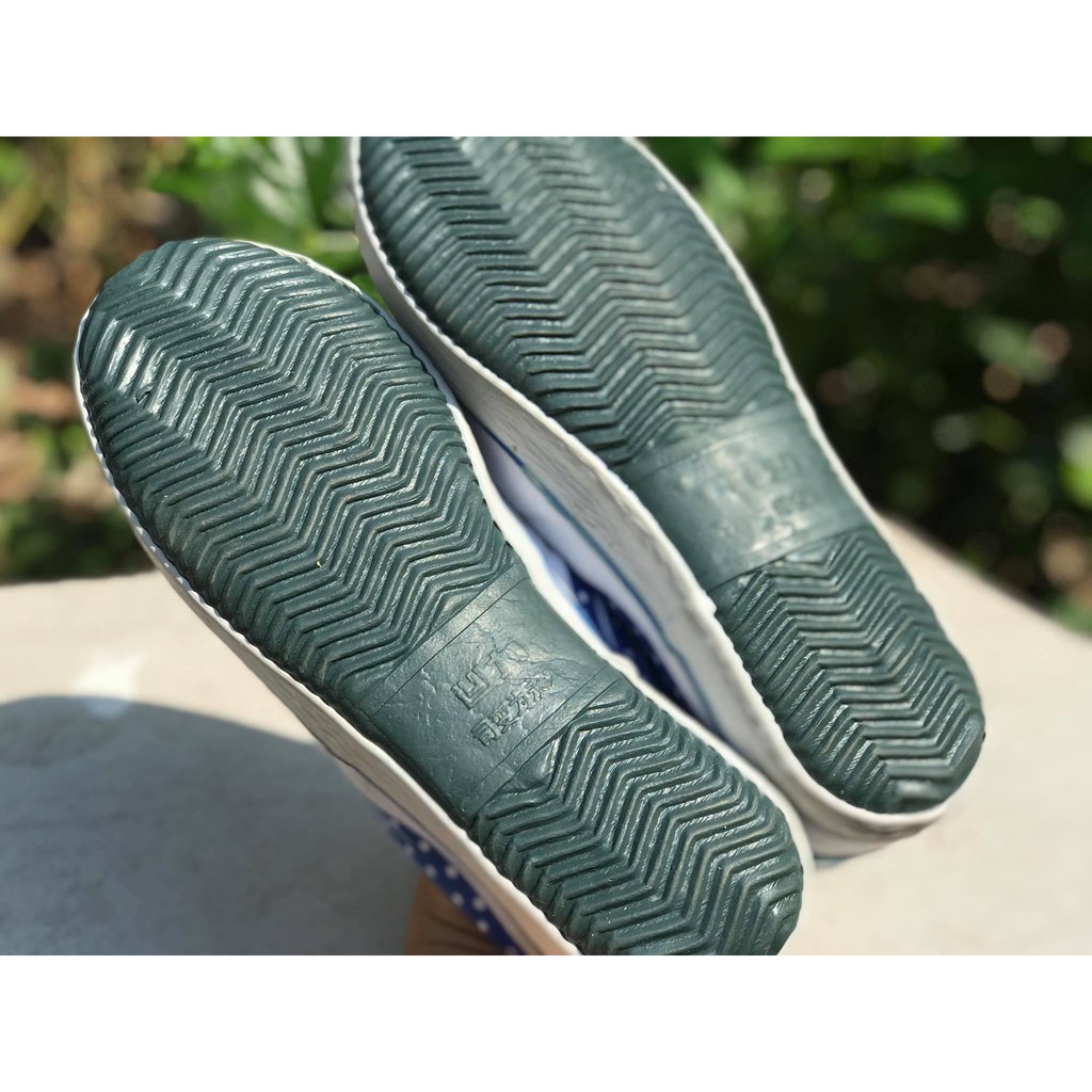 Giày bata tàu WARRIORS đi thể dục hoặc đá banh, bền hơn hàng trong nước, size 37-42 form to (màu trắng)