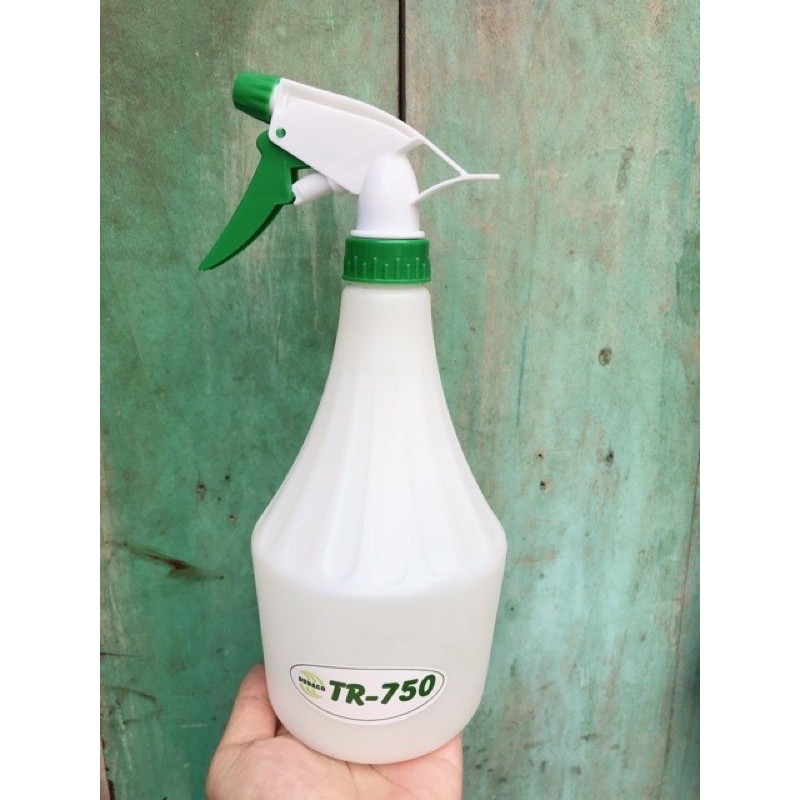 Bình Xịt Tưới Cây 750ml DUDACO