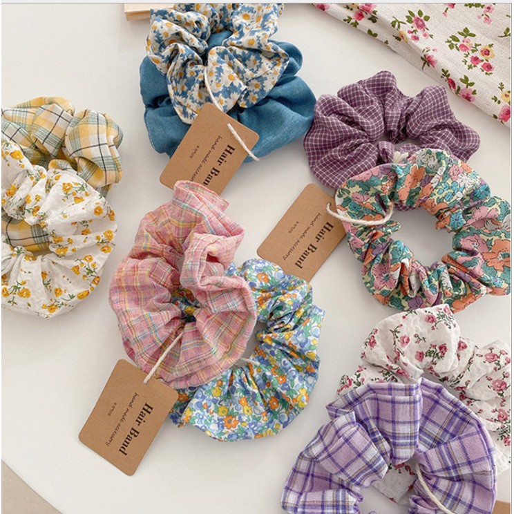 Scrunchies hoa caro màu tím cột tóc vải dễ thương nữ