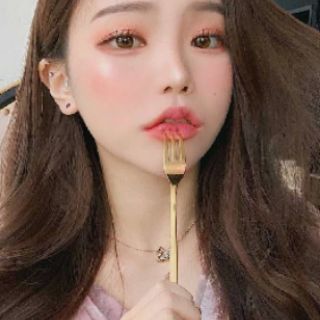 PHẤN MẮT AMUSE 9 COLOR CAM ĐÀO - CAM ĐẤT