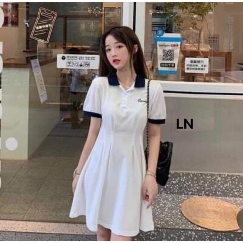 váy cổ bẻ phối cổ