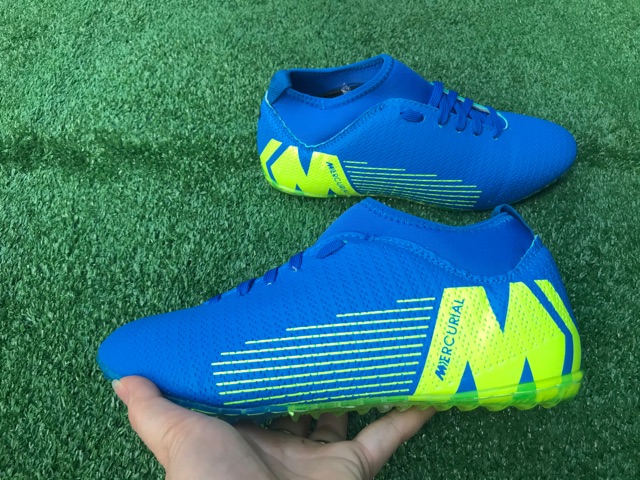 Giày đá banh,giày đá bóng sân cỏ nhân tạo cổ caoi | BigBuy360 - bigbuy360.vn