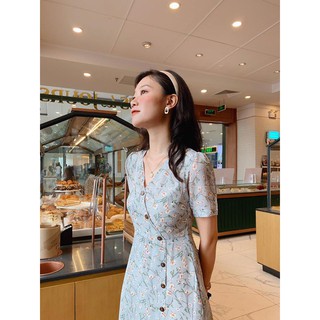 đầm hoa vạt chéo nhiều nút